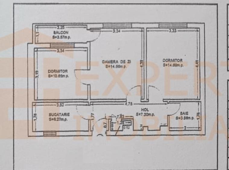 Apartament cu 3 camere semidecomandat în Tomis Nord