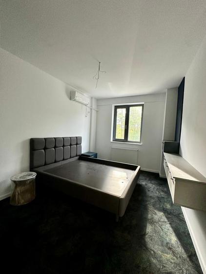 Apartament cu 3 camere decomandat în Primo