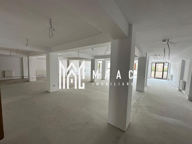 Spațiu comercial, de 300 mp, în Central