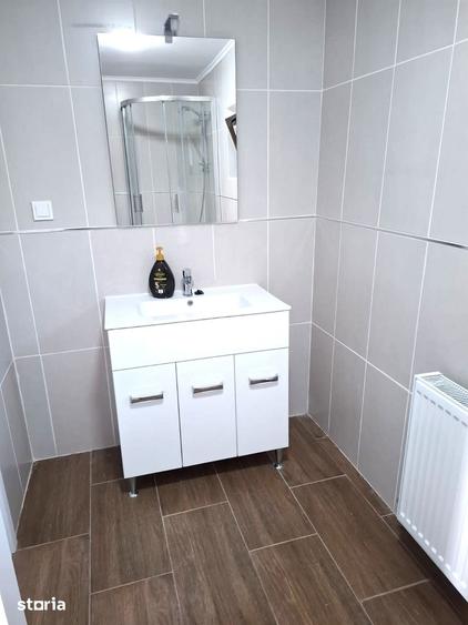 Casă cu 4 camere cu Teren 365 Mp în Central