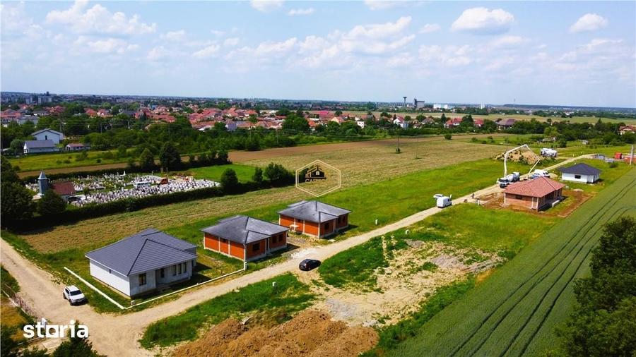Casă cu 4 camere cu Teren 410 Mp în Bercu Roșu