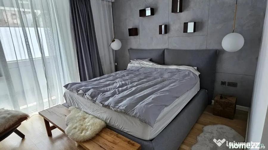 Apartament cu 4 camere decomandat în Calea Călărașilor