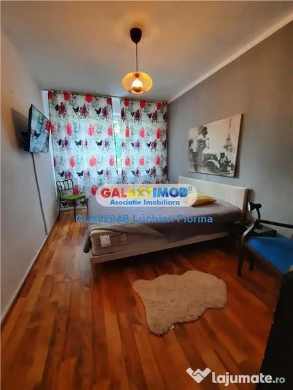 Apartament cu 2 camere decomandat în Titan