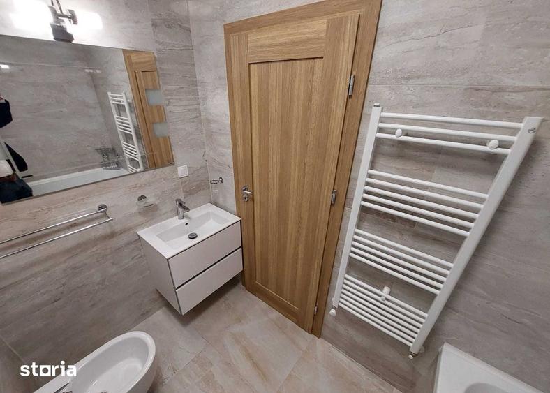 Apartament cu 3 camere, mobilat în Tractorul