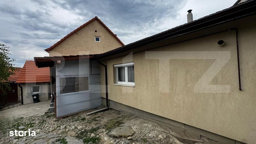 Casă cu 3 camere cu Teren 1180 Mp în Săsciori