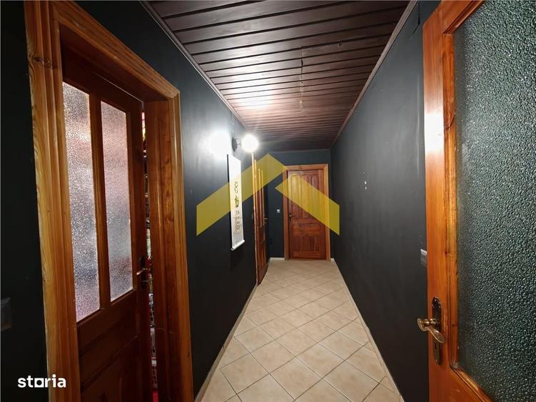 Casă cu 4 camere în Cladova