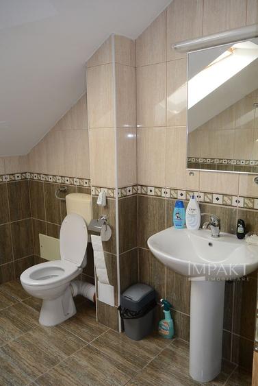 Apartament cu 5 camere decomandat în Bună Ziua