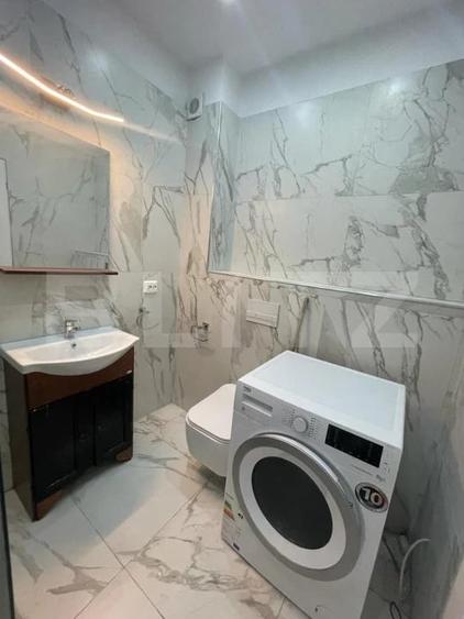 Apartament cu 3 camere semidecomandat în Baciu