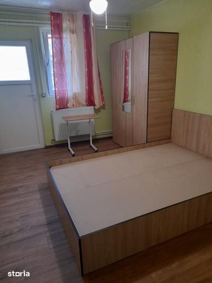 Casă cu 3 camere cu Teren 500 Mp în Gruiu
