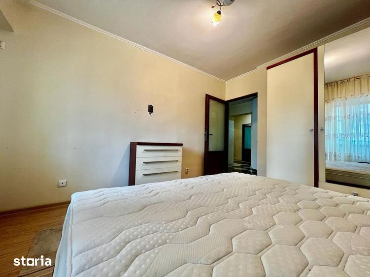 Apartament cu 4 camere decomandat, mobilat în Păcurari
