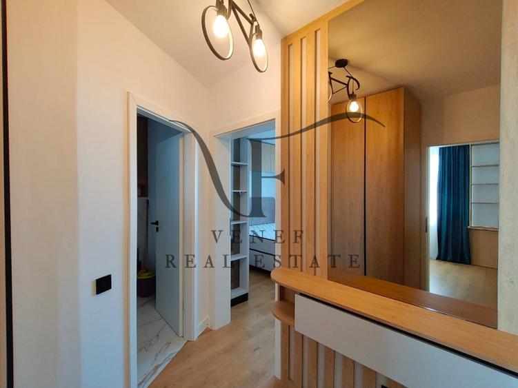 Apartament cu 3 camere semidecomandat în Colentina