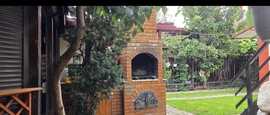 Casă cu 4 camere în Fratelia