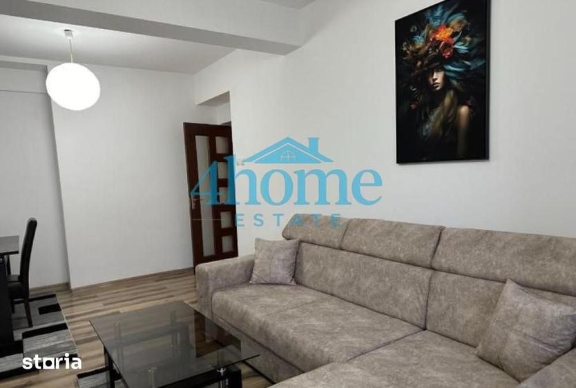Apartament cu 3 camere în Romană