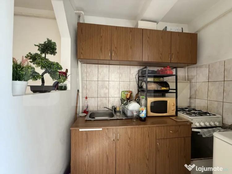 Garsonieră semidecomandată în Soarelui