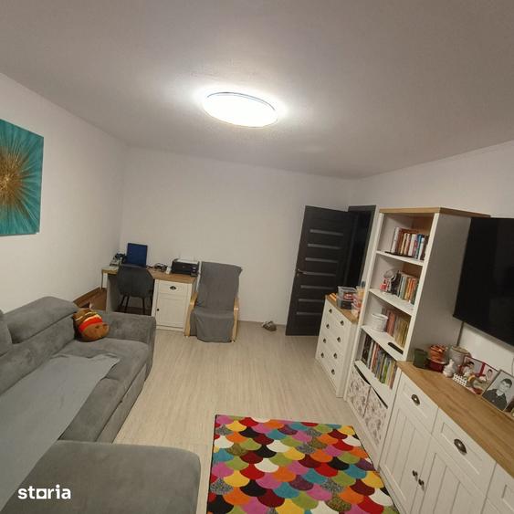 Apartament cu 3 camere în Far