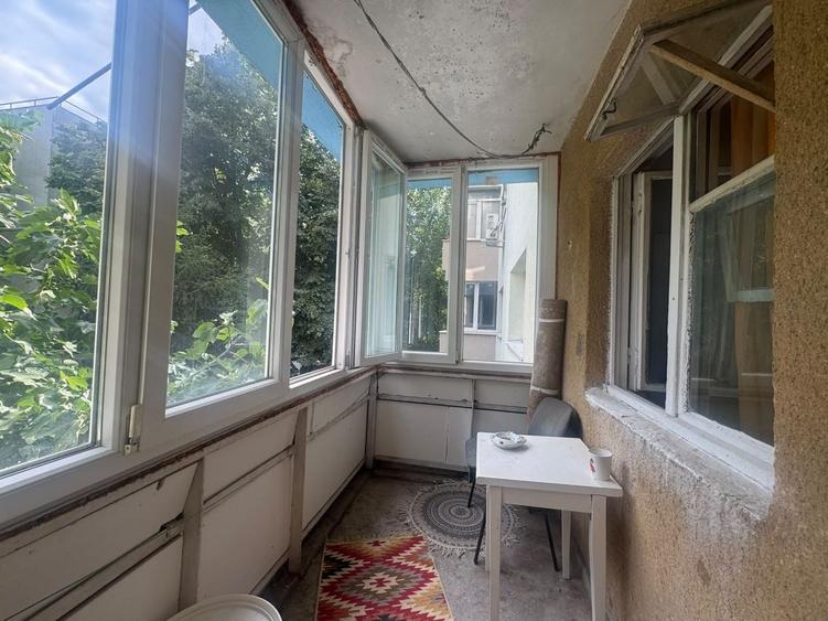 Apartament cu 2 camere decomandat în Aviației