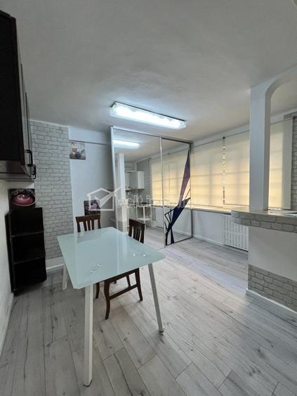 Spațiu comercial, de 54 mp, în Central