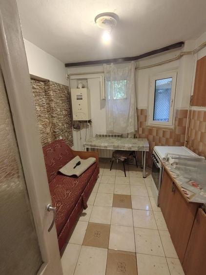 Garsonieră decomandată în Exterior Vest