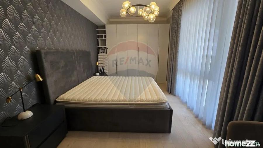 Apartament cu 3 camere semidecomandat în Grădina Icoanei