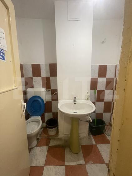 Spațiu comercial, de 60 mp, în Central