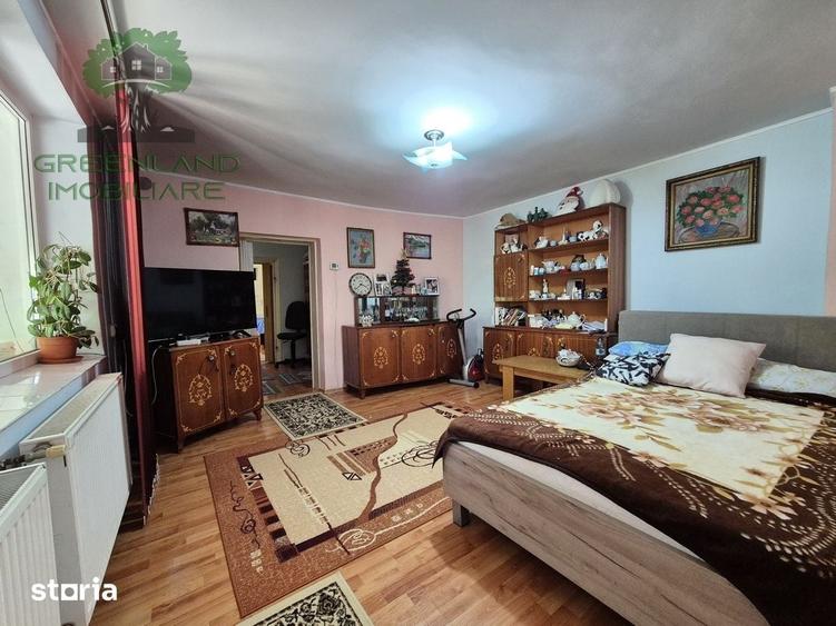 Casă cu 3 camere cu Teren 640 Mp în Bucium