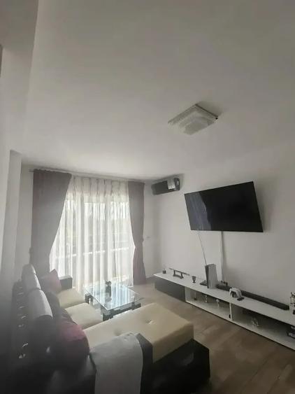 Apartament cu 3 camere decomandat, mobilat în Ciarda Roșie