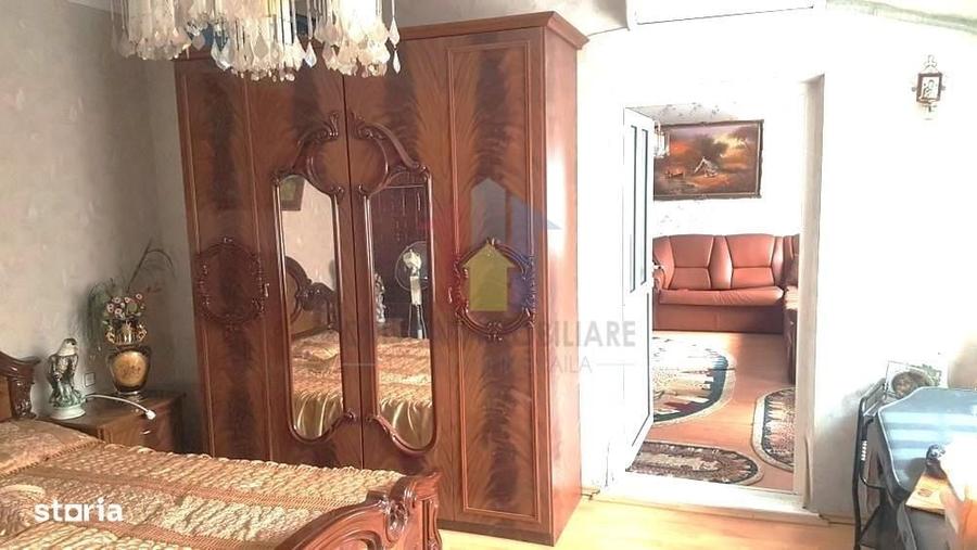 Casă cu 4 camere în Chercea