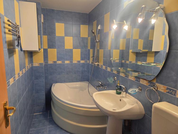 Apartament cu 2 camere decomandat în Brâncoveanu
