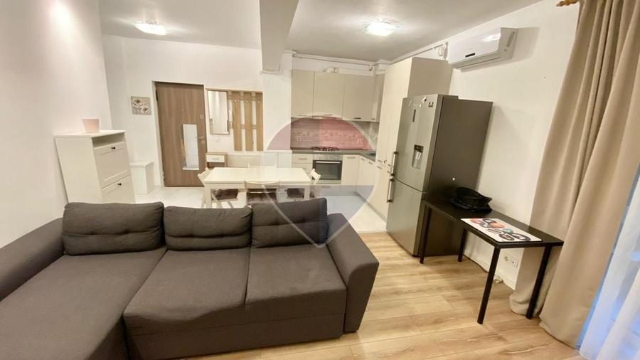 Apartament cu 2 camere semidecomandat, mobilat în Bucureștii Noi