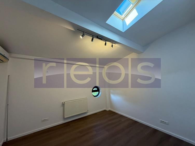 Apartament cu 5 camere decomandat în Kiseleff