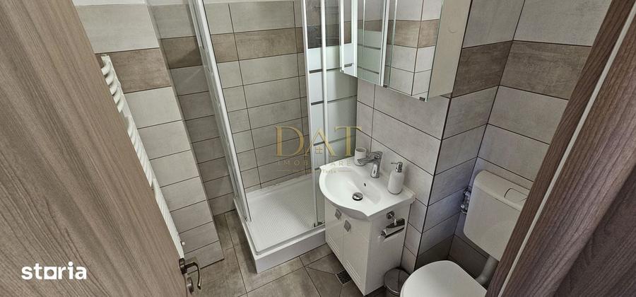 Garsonieră decomandată, mobilată în Gruia