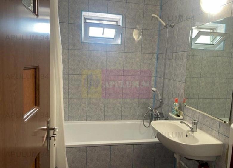 Apartament cu 2 camere semidecomandat, mobilat în 13 Septembrie