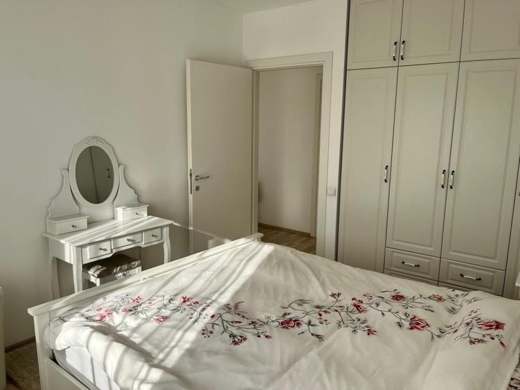 Apartament cu 2 camere decomandat în Chiajna