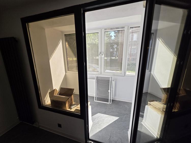 Apartament cu 2 camere semidecomandat în Luncă