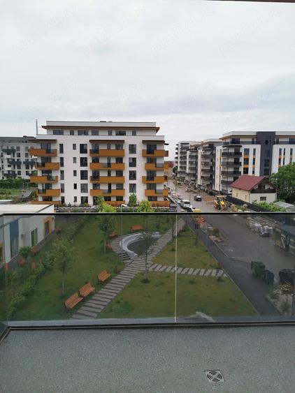 Apartament cu 2 camere semidecomandat în Mărăști