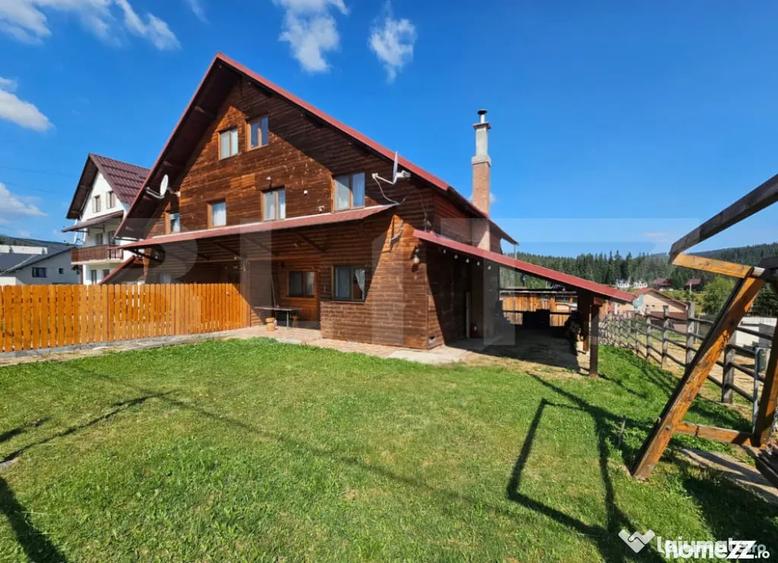 Casă cu 5 camere cu Teren 250 Mp în Tău