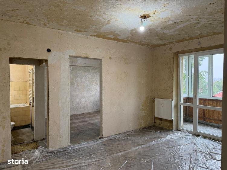Apartament cu 3 camere semidecomandat în Domenii
