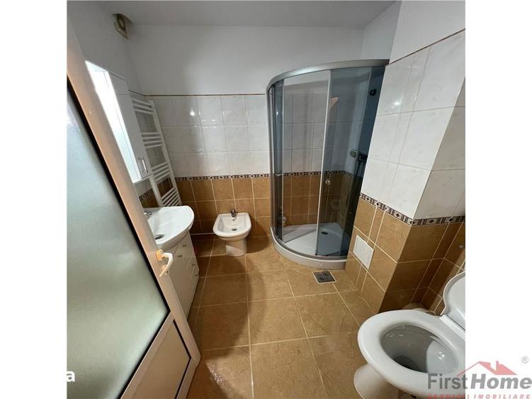Apartament cu 2 camere decomandat în Sud