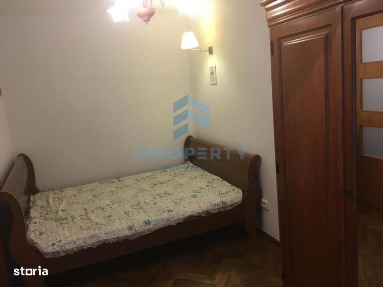 Apartament cu 4 camere în Costin Georgian