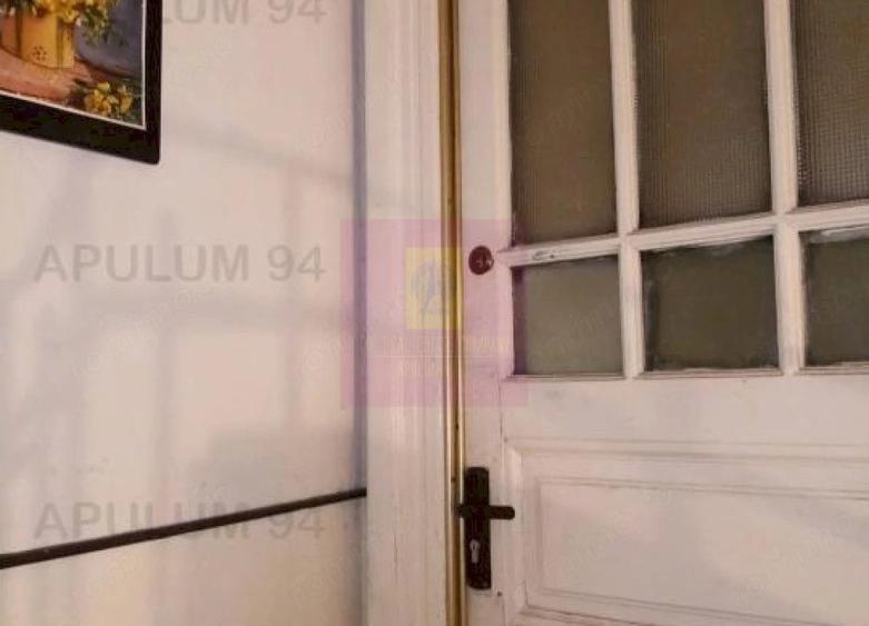 Apartament cu 6 camere decomandat în Plevnei