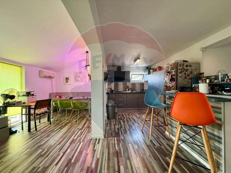 Casă cu Teren 225 Mp în Agigea