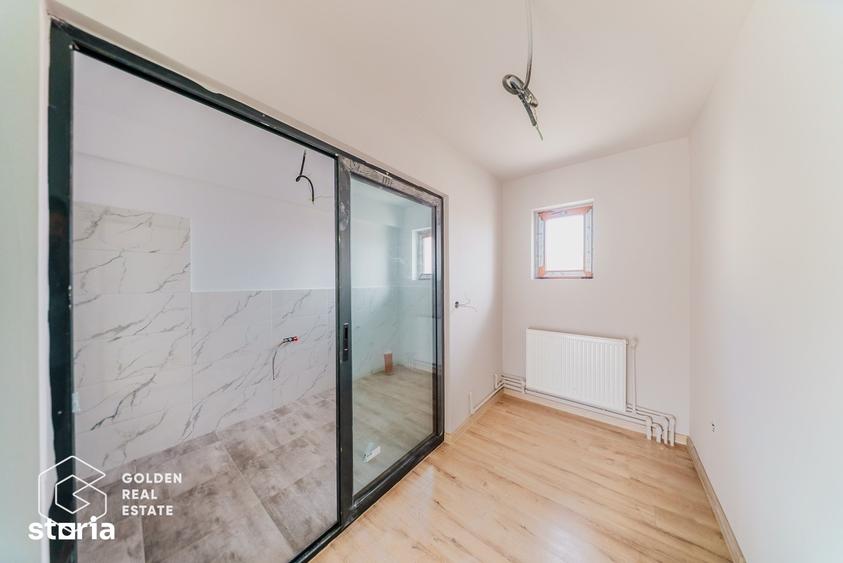 Casă cu 4 camere cu Teren 450 Mp în Pecica