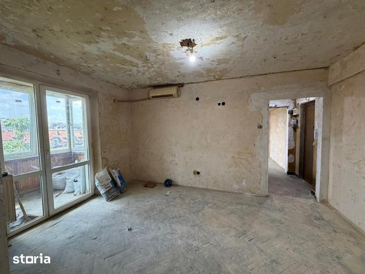 Apartament cu 3 camere semidecomandat în Domenii