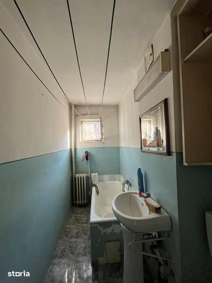 Apartament cu 3 camere decomandat în Decebal