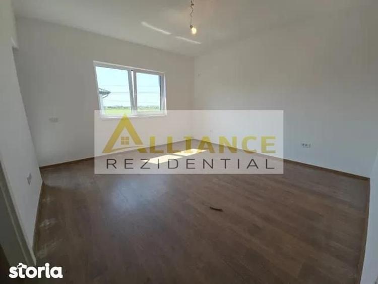 Vila individuala cu vedere la lac ~ 5 camere 3 bai ~ teren 431mp - 4