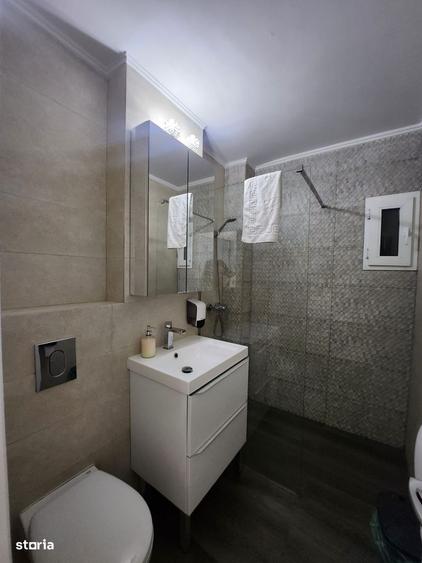 Apartament cu 4 camere decomandat în Ultracentral
