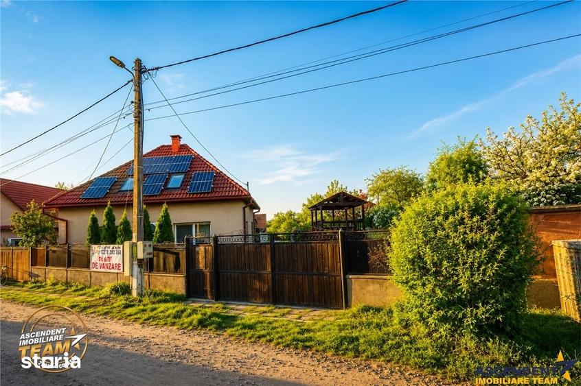 Casă cu 7 camere cu Teren 2822 Mp în Central