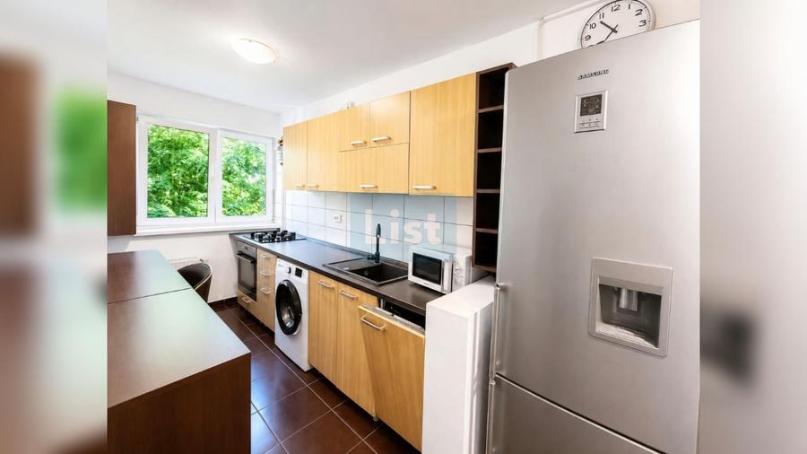 Apartament cu 2 camere semidecomandat în Victoriei