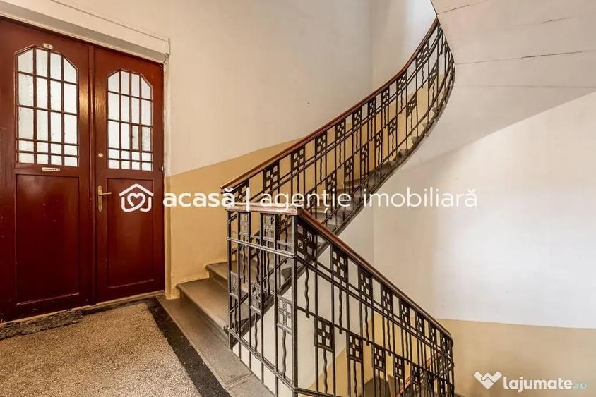 Apartament cu 4 camere semidecomandat în Ultracentral