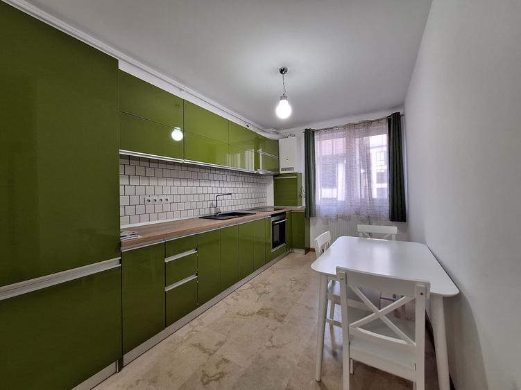 Apartament cu 2 camere decomandat în Florești — fotografia 1